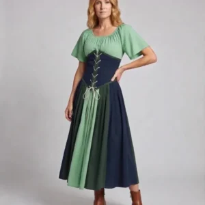 Damen Wickelkleid mit kompliziertem Schnürdesign und fließendem Rock Echo Archiv